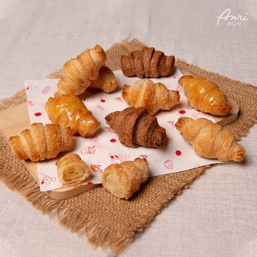 มินิครัวซอง — Mini Croissants